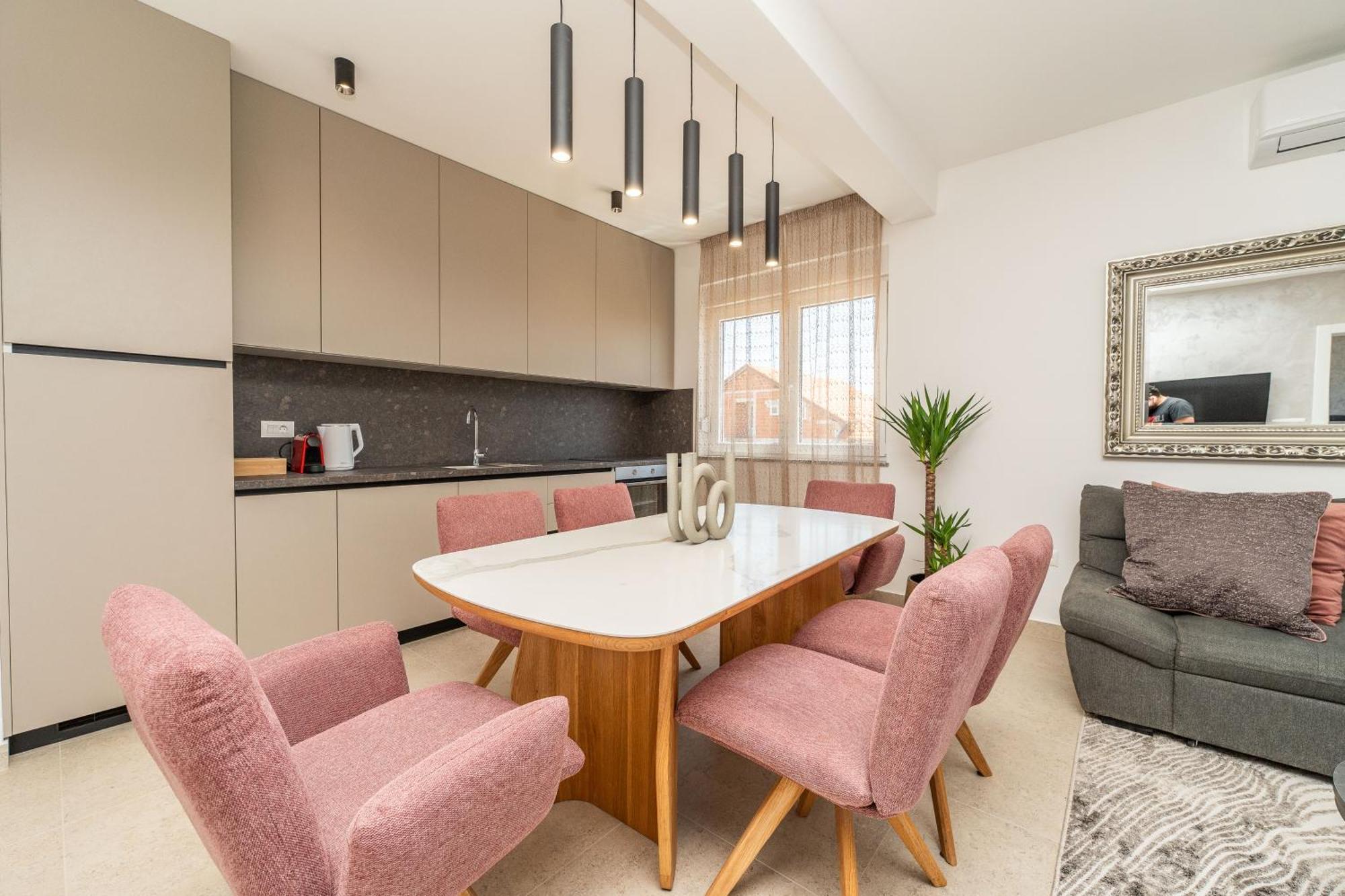 Apartment Anna - Free Private Parking *